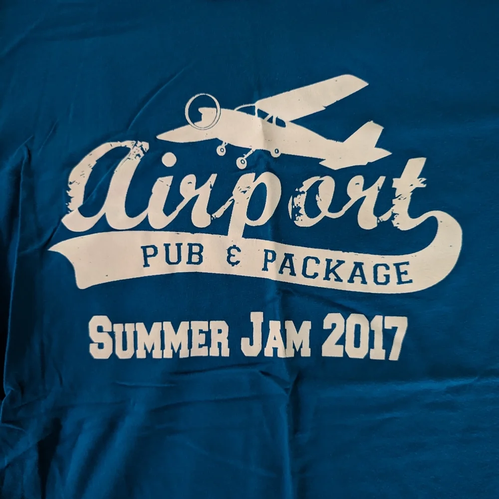 Airport pub‎ and package Summer jam t-shirt
